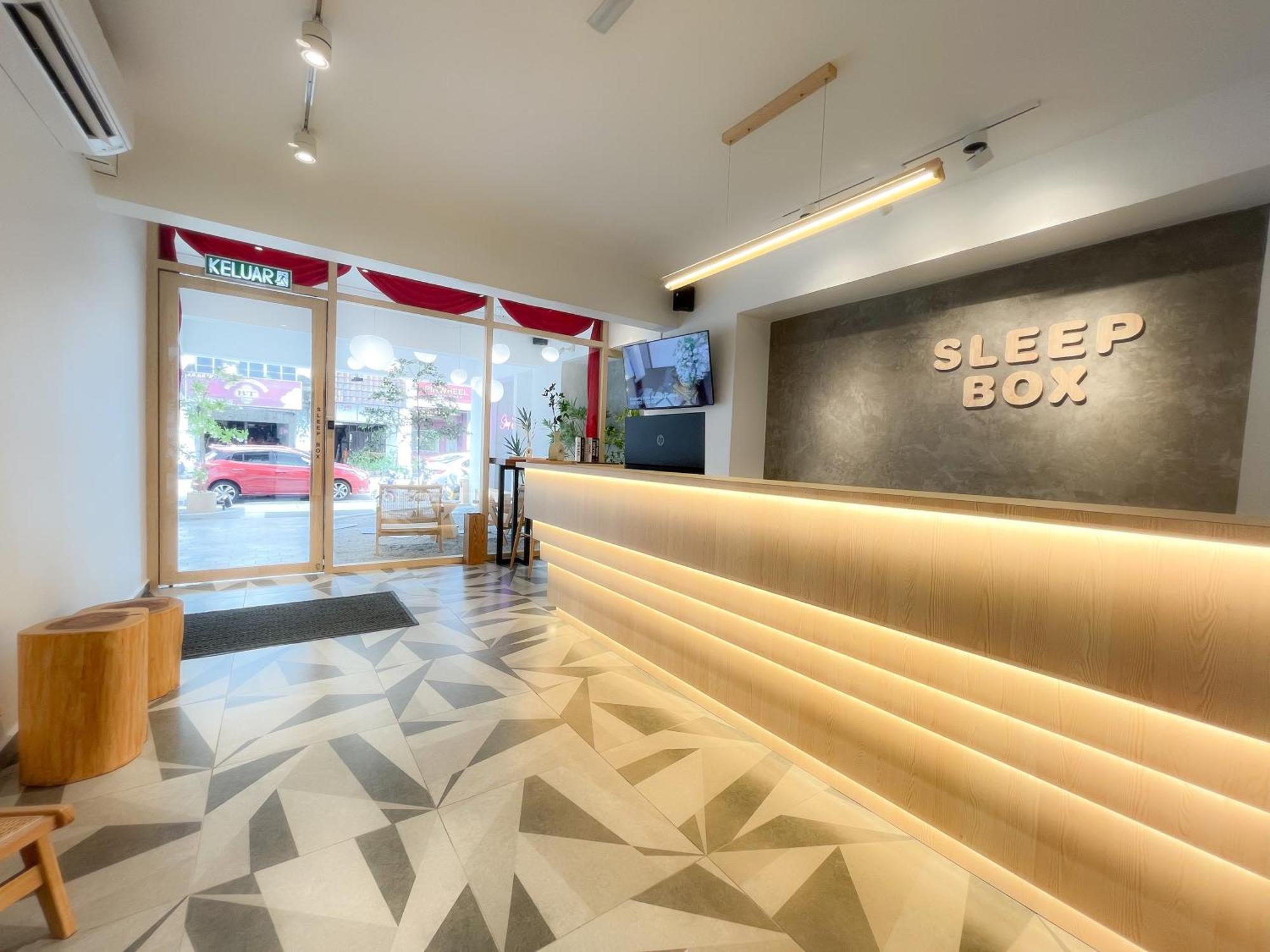 Sleep Box Penang Hotel George Town Exterior photo